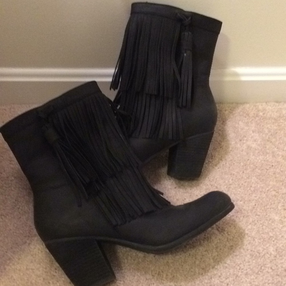 Fringe Boots!